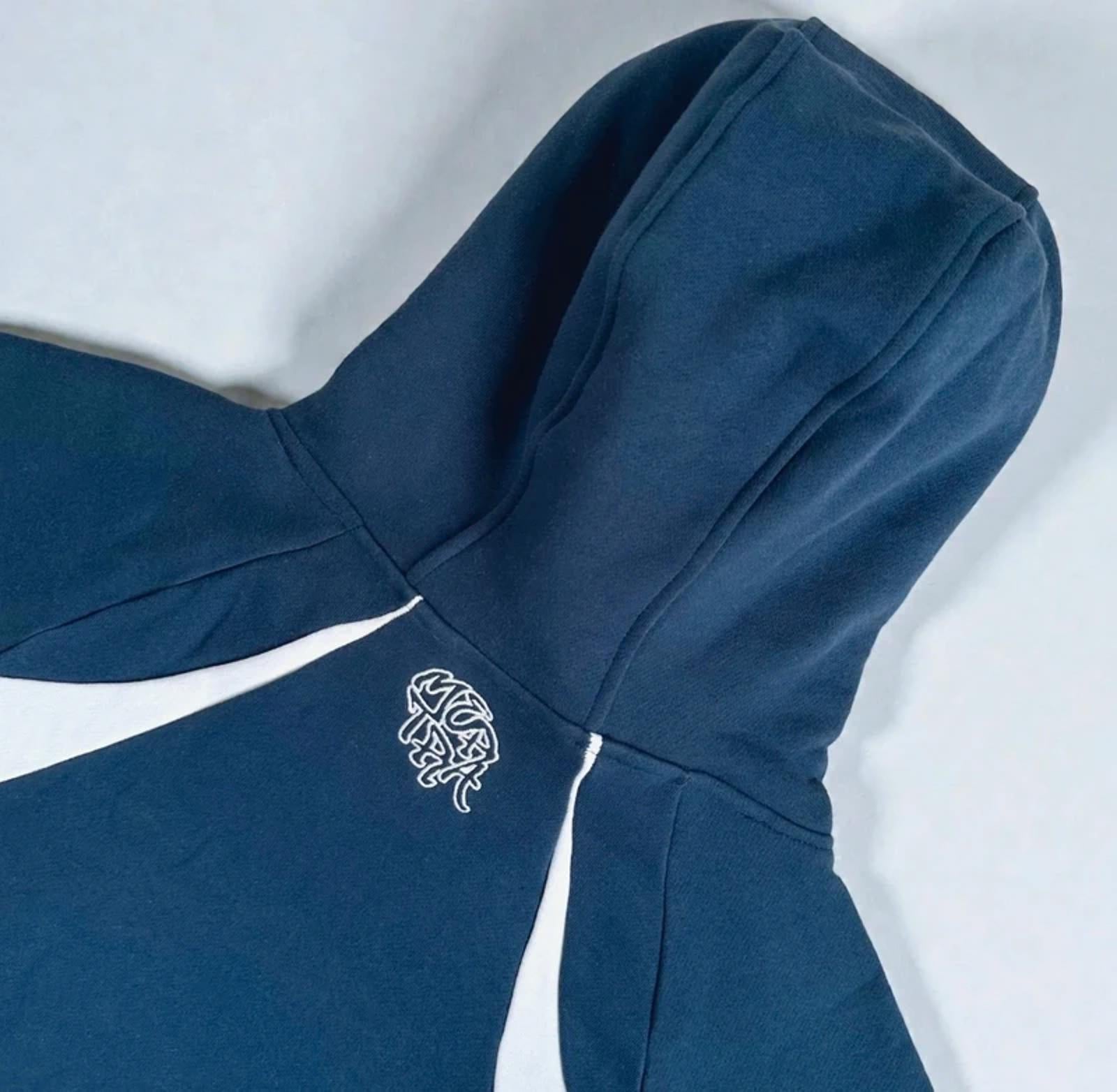 Mertra Hoodie Navy/White