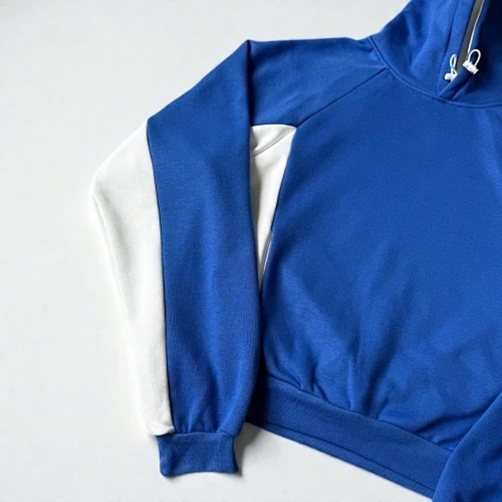 Mertra Hoodie Blue/White