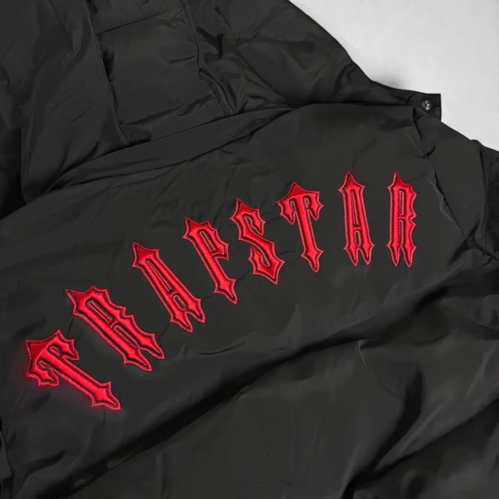Trapstar Men's Irongate Detachable Hooded Puffer Jacket Black/Red