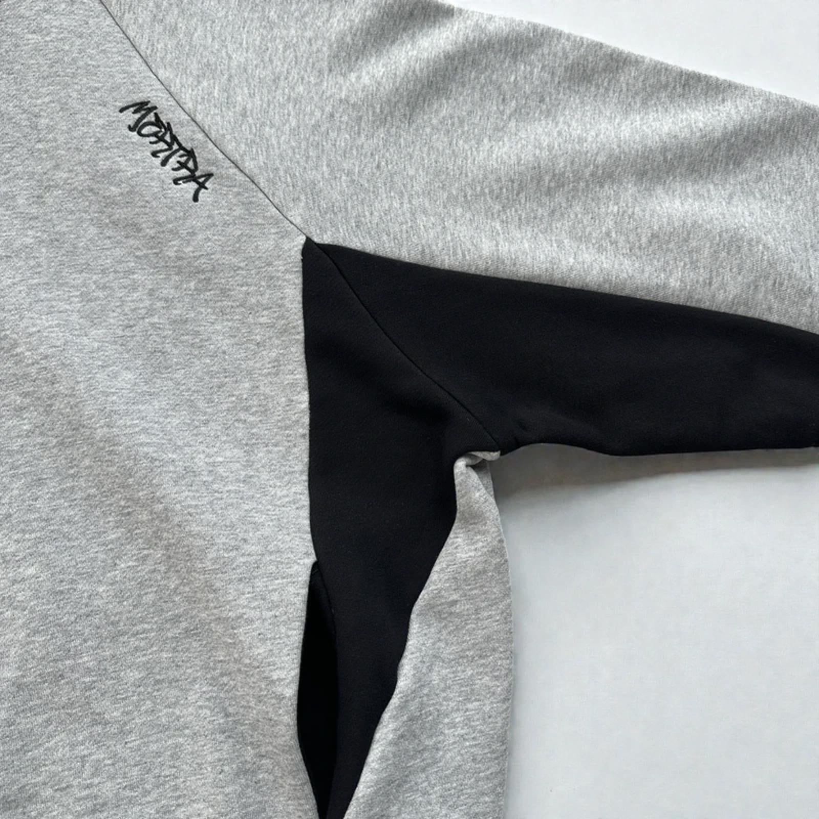 Mertra Hoodie Grey/Black