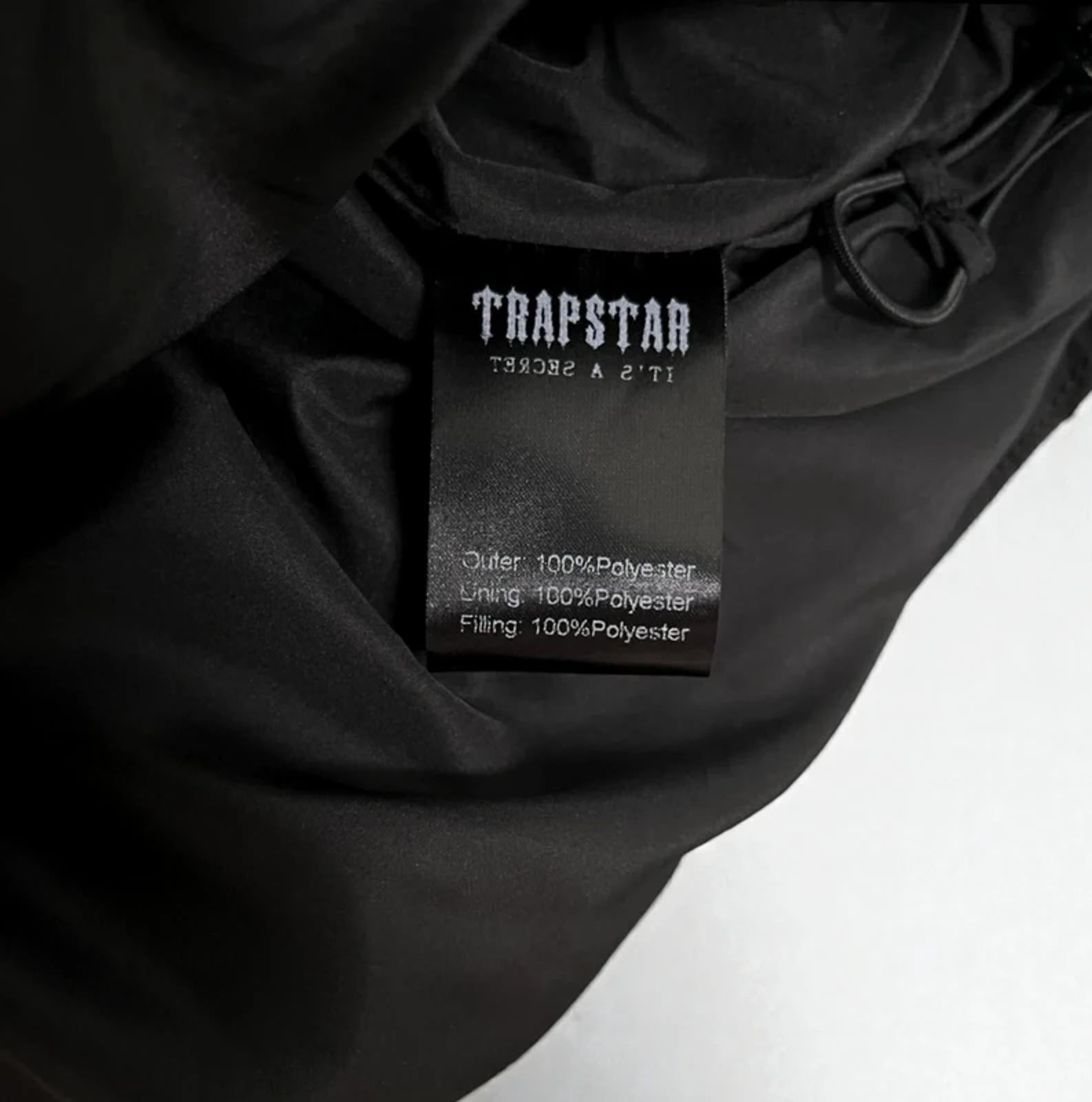 Trapstar Men's Irongate Detachable Hooded Puffer Jacket Black/Red