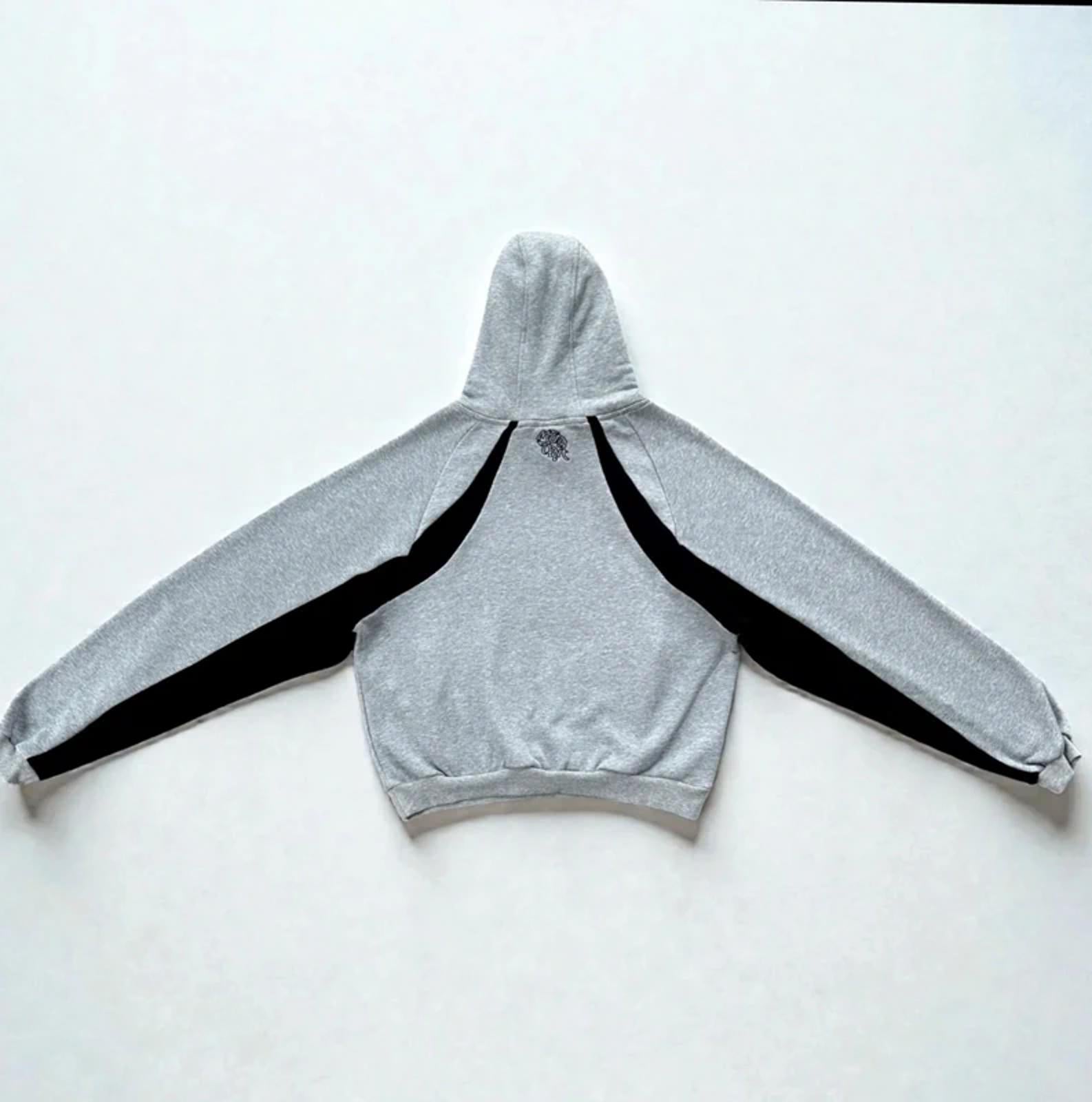 Mertra Hoodie Grey/Black