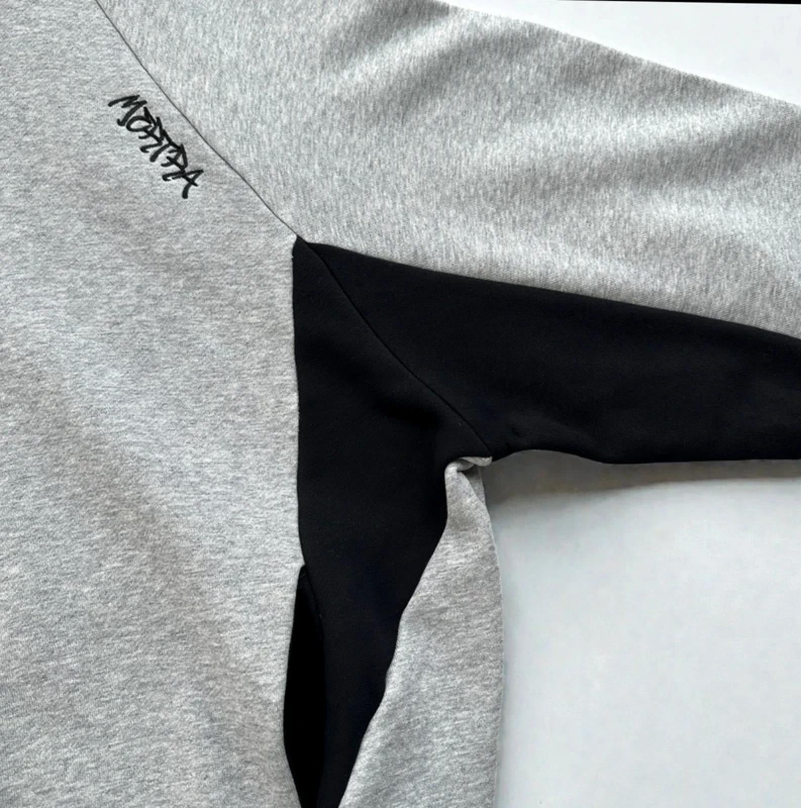 Mertra Hoodie Grey/Black